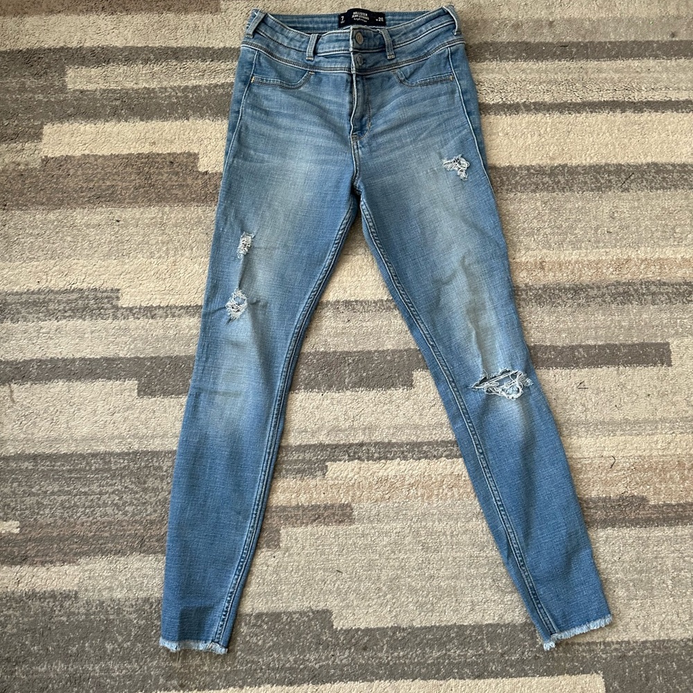 Women’s Hollister skinny jeans
